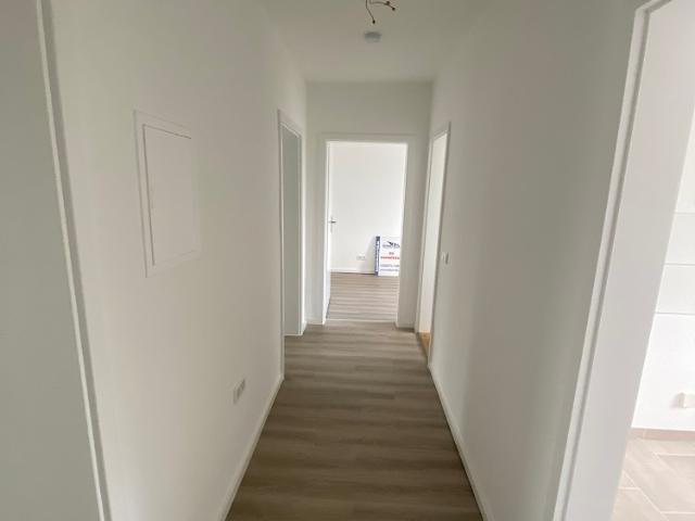 Helle u. geräumige 3 Raumwohnung in Mücheln am Geiseltalsee zu vermieten!