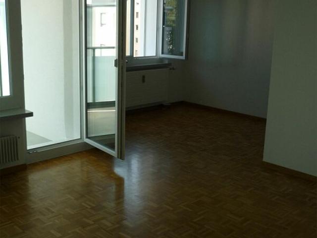 Helle und attraktive 3.5 Zimmer Wohnung