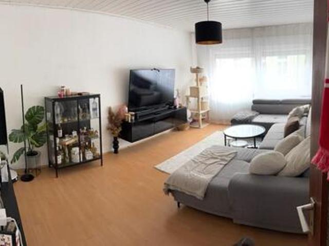 Helle und gemütliche 3 Zimmer Wohnung ab 01.12