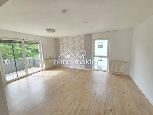 Helle und gepflegte 3 Zimmer Wohnung mit Balkon in Neuenburg