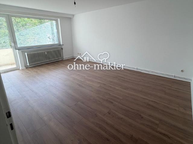 Helle und geräumige 1 Zimmer Wohnung in Bremerhaven Mitte