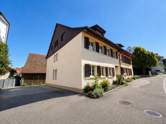 Helle und grosszügige 3.5 Zimmer Wohnung in Bretzwil