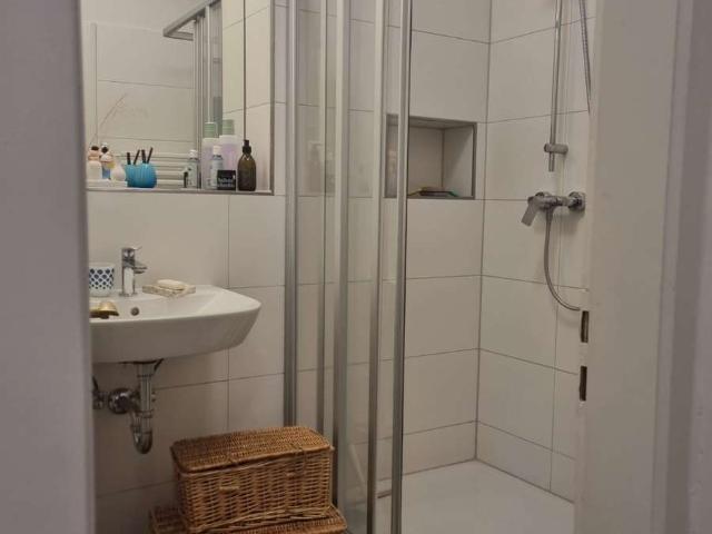 Helle und großzügige 2,5 Zimmerwohnung im grünen Wellingsbüttel Saniert 2024