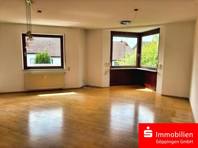 Helle und großzügige Wohnung in guter Wohnlage von Jebenhausen