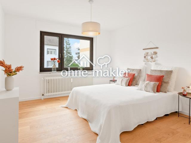 Helle und große 3 Zimmer Wohnung mit 2 Balkonen und Provisionsfrei