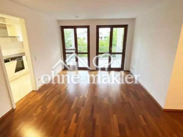 helle und gut ausgestattete 2 Zimmer Wohnung Einbauküche Balkon