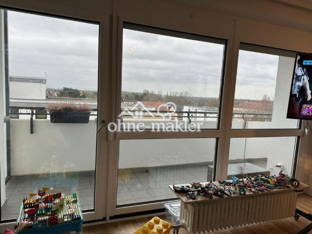 Helle und gut geschnittene 4,5 Zimmer Wohnung in Lampertheim!