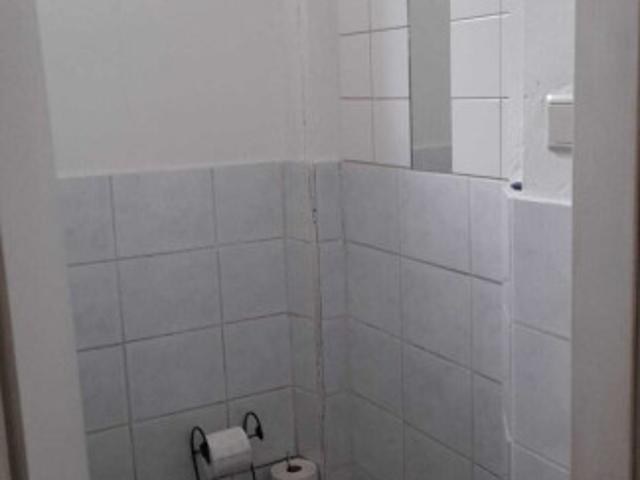 Helle und gut geschnittene 2 Zimmer Wohnung in der Gellertgasse