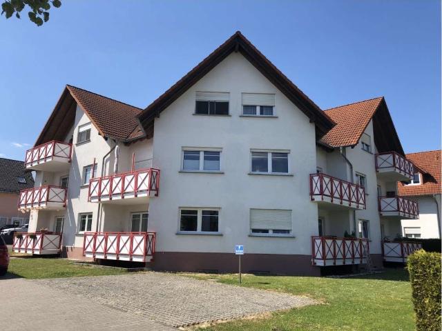 # Helle und gut geschnittene 3\ Zimmer\ Wohnung mit Balkon, Kellerraum und Pkw\ Stellplatz