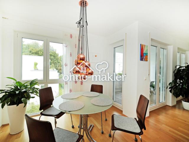 Helle und familienfreundliche 4 Zimmer Wohnung direkt an der Aubinger Lohe