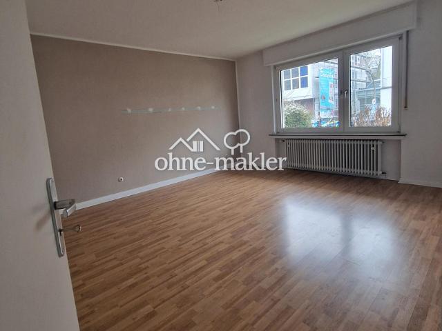 Helle und freundliche 3,5 Zimmer Wohnung Nähe des Kaiserstraßen /Gerichtsviertels