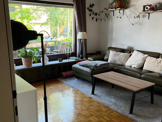 Helle und freundliche 3 Zimmer Wohnung in schöner Wohngegend in Parsch mit ca. 65 m2 Wohnfläche mit Küche, Bad und WC, mit 2 Balkonen und Parkplatz ab 01.09.2026 zu vermieten