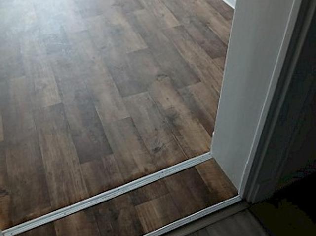 Helle und frisch renovierte 3 Zimmer Wohnung mit Balkon in Plauen Preißelpöhl frei zum 01.11.2026