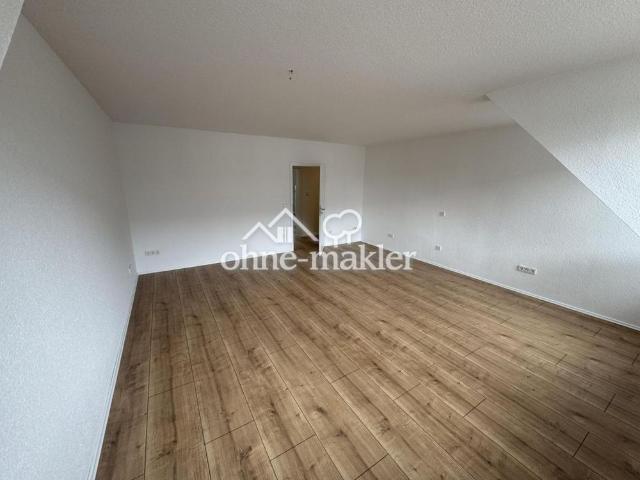 Helle und frisch sanierte 3 Zimmer Wohnung