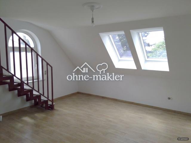 Helle und moderne 2 Zimmer Maisonette im Dachgeschoss mit Dachterrasse – Baujahr 2014