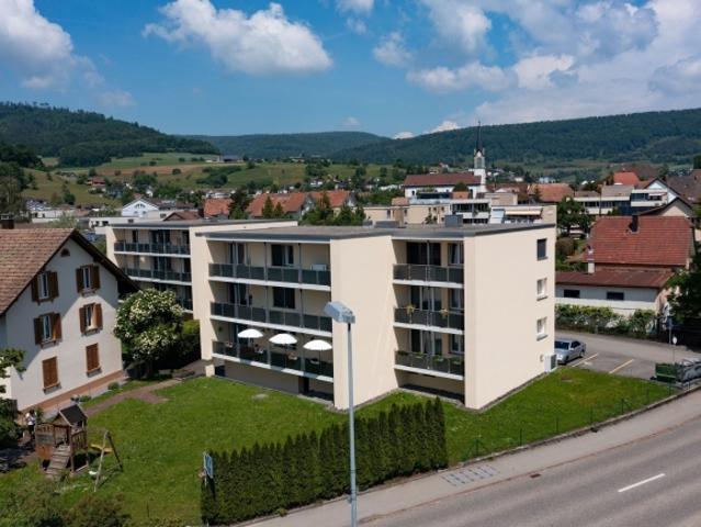 Helle und moderne Wohnung an zentraler Lage
