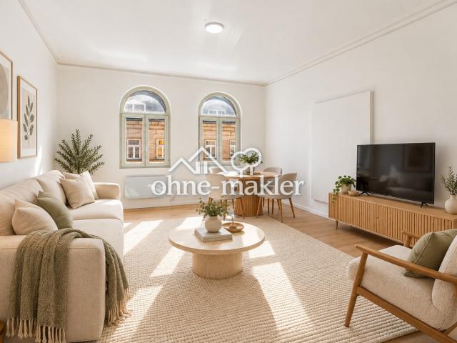 Helle und sanierte Altbau 3 Zimmer Wohnung!