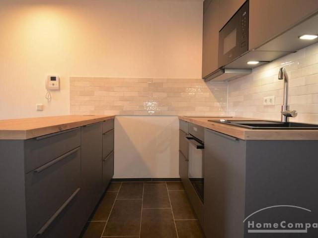 Helle und schöne 2 Zi Wohnung mit Balkon in Prenzlauer Berg