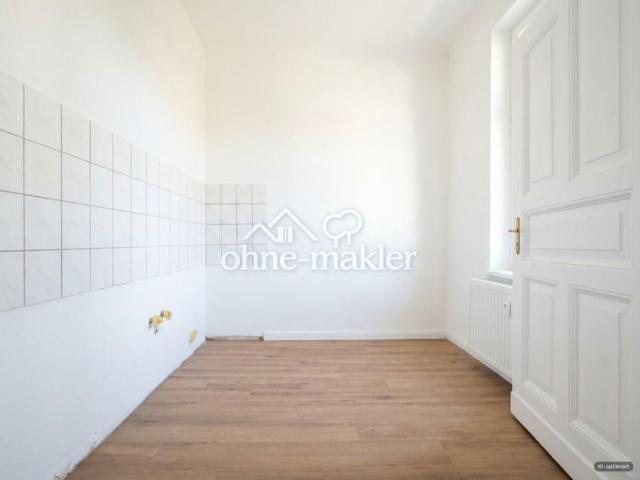 Helle und schöne 2 Zimmerwohnung im 2. OG Erstbezug nach Renovierung