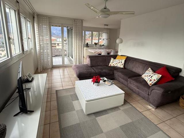 Helle und praktische 3.5 Zimmer Wohnung in Locarno Solduno