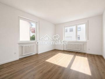 Helle und renovierte 3 Zi. Wohnung in ruhiger, zentraler Wohnlage Erstbezug nach Renovierung
