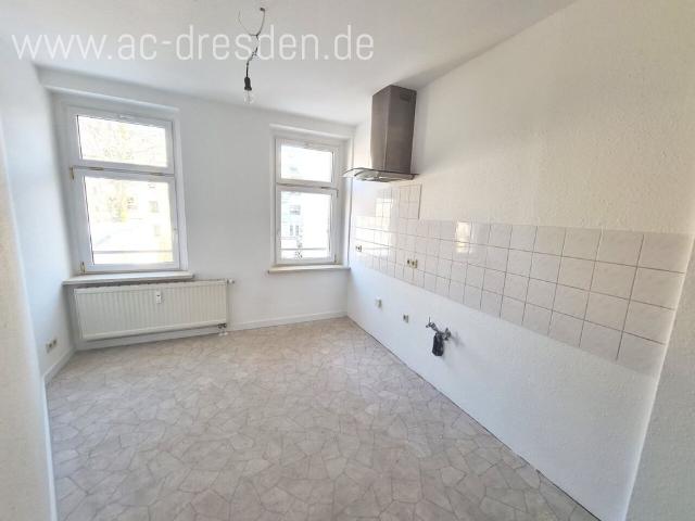 Helle und ruhige 3 Raum Wohnung in einem liebevoll sanierten Gründerzeithaus im Stadtteil Chemnitz Hilbersdorf