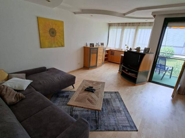 Helle und zentrale 3 Zimmer Wohnung in Vomp mit Garagenstellplätzen