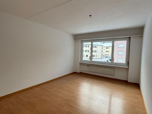 Helle und zentrale Wohnung in Mels