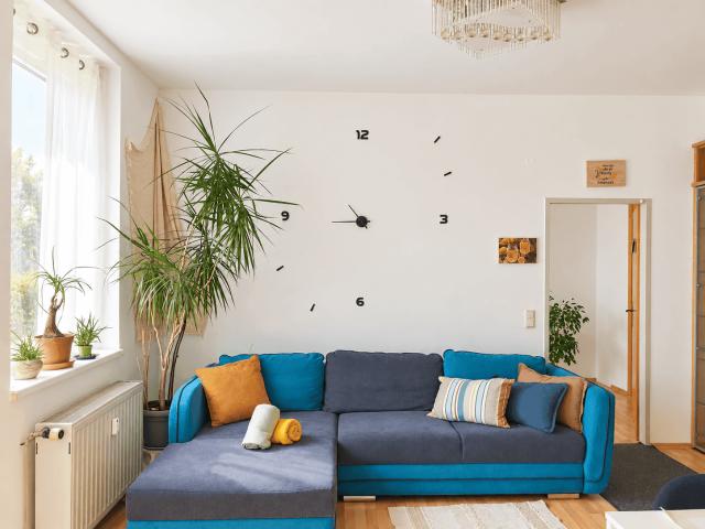 Helle, vollmöbiliert 68 m² Wohnung mit Garten und Parkplatz in Fürstenfeld – auch als WG möglich