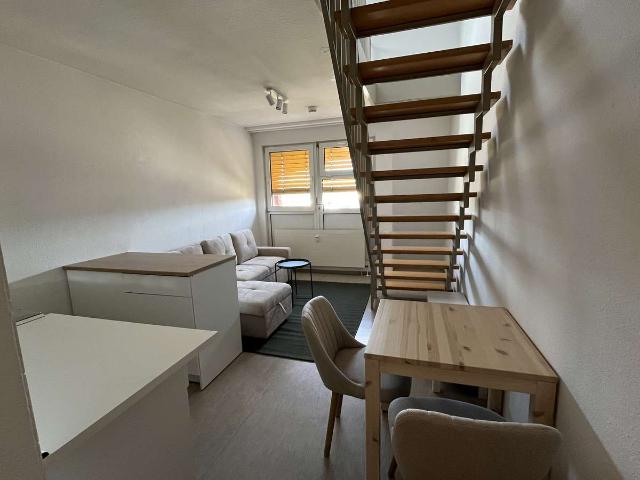 Helle, vollmöblierte Maisonette Wohnung in Kassel am Klinikum und Uni