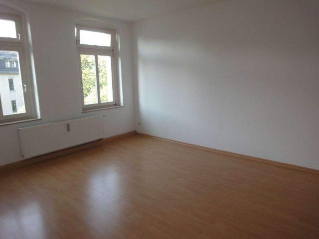 Helle Whg. im 1.OG Bad mit Fenster Laminat sep. KÃ¼che ! frei ab SOFORT !
