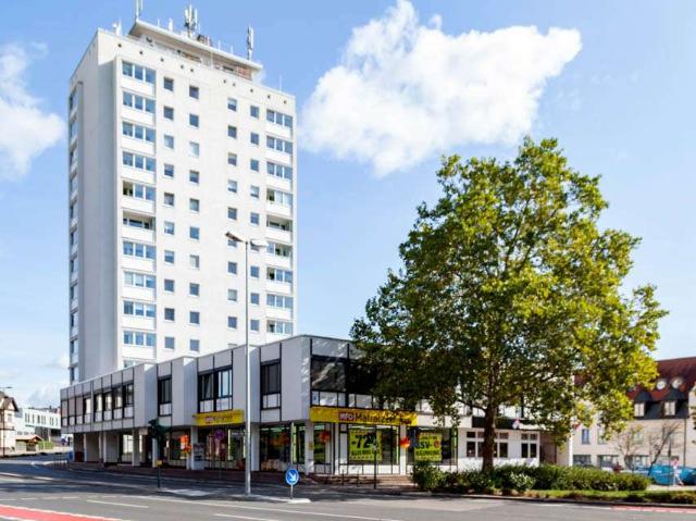 Helle Wohnung mit Loggia und Weitblick über die Stadt