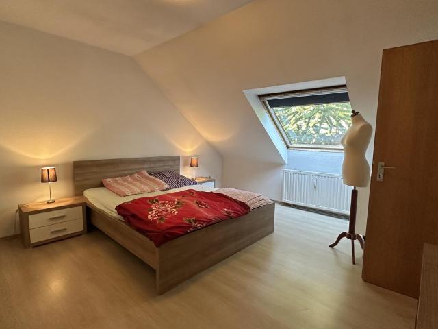 Helle Wohnung im grünen in einem 3 Familienhaus