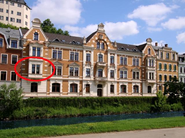 Helle Wohnung in Greizer Innenstadt mit Blick über die Elster