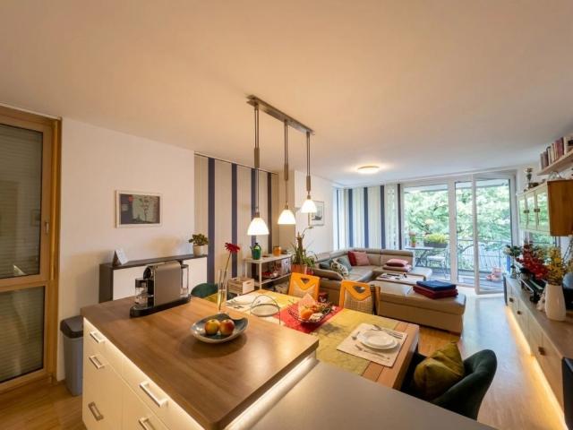 Helle Wohnung in toller Linzer Lage mit Balkon & Tiefgaragenplatz
