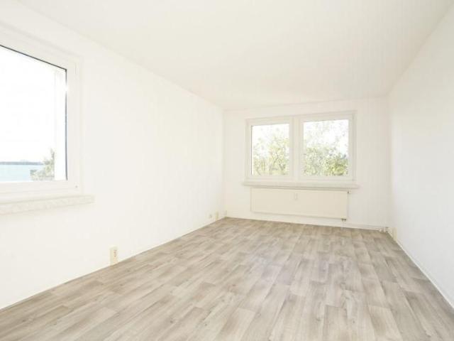 Helle Wohnung / Ruhige Lage