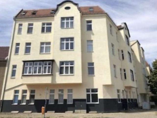helle zwei Zimmerwohnung