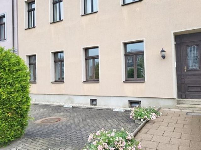 Helle Zweiraumwohnung im Villenviertel