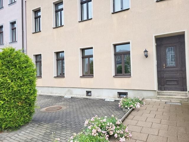 Helle Zweiraumwohnung im Villenviertel