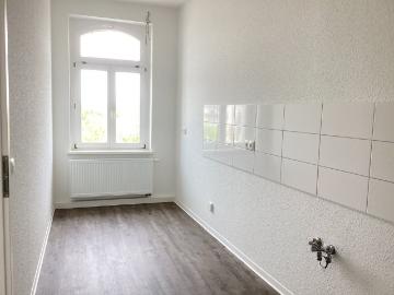 Helle Zweizimmerwohnung renoviert!