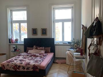 Helle Altbauwohnung im Zentrum Wiens geeignet für 2er WG