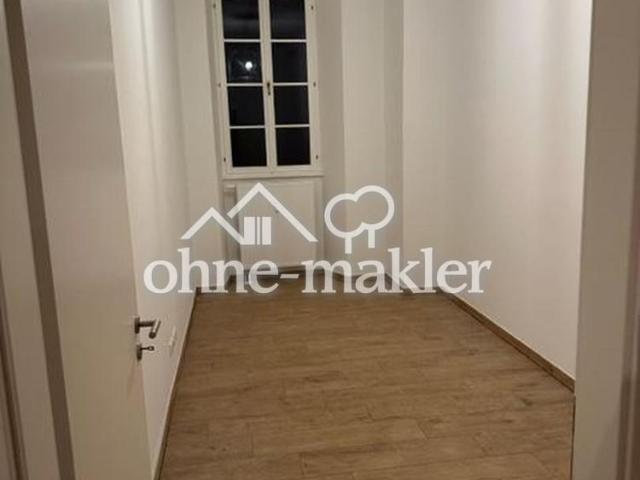 Helle Altbau Stadtvilla 3 Zimmer Erdgeschosswohnung inkl. moderner Einbauküche, Stadtzentrum