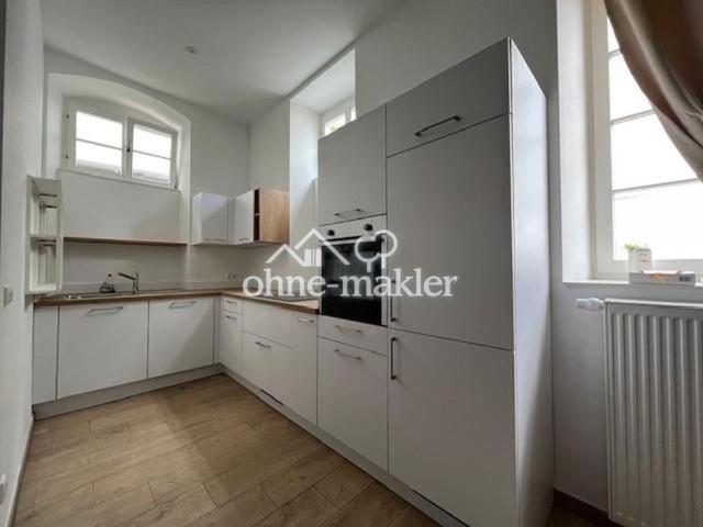 Helle Altbau Stadtvilla 3 Zimmer Erdgeschosswohnung inkl. moderner Einbauküche, Stadtzentrum