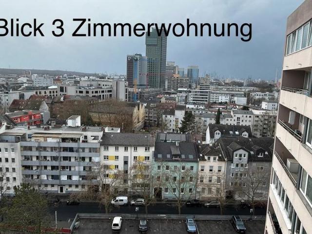 Helle behindertengerechte 4 Zimmerwohnung mit Fernblick
