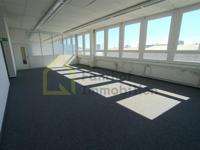 Attraktive Büro, Praxis und Lagerflächen in Pratteln – 2 Mt. Gratis