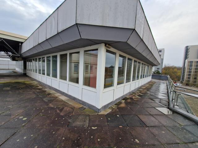 Helle Bürofläche zu vermieten!