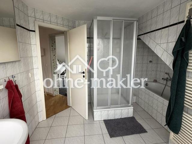 Helle Dachgeschosswohnung mit Dachterrasse Wesel
