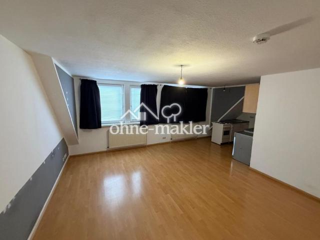 Helle Dachgeschosswohnung mit Einbauküche in zentraler Kölner Lage – provisionsfrei