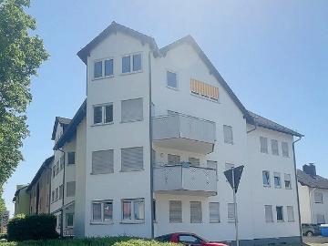 HELLE DACHGESCHOSSWOHNUNG MIT MODERNEM GRUNDRISS, TG UND AUßENSTELLPLATZ!