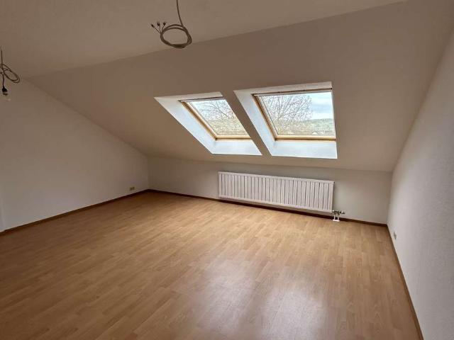 Helle Dachgeschosswohnung nähe Oskar Frech SeeBad